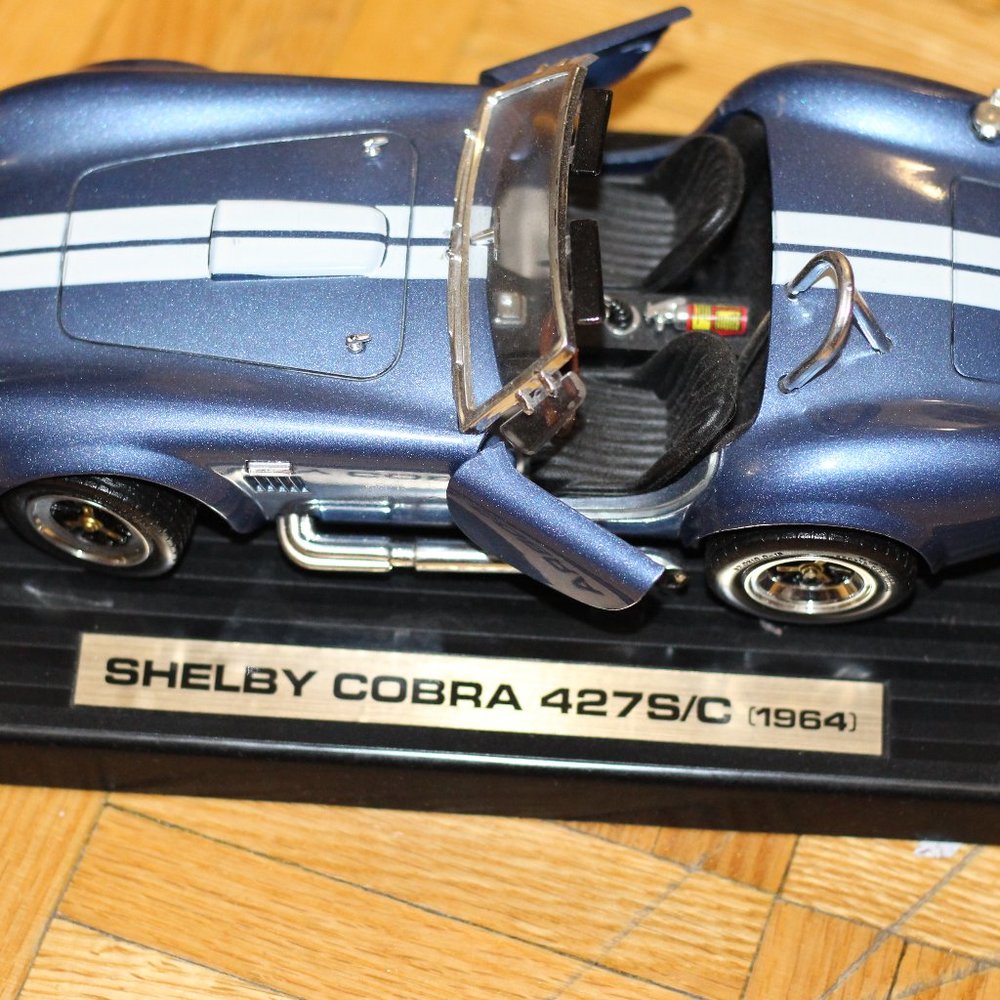 shelby cobra(1964)
